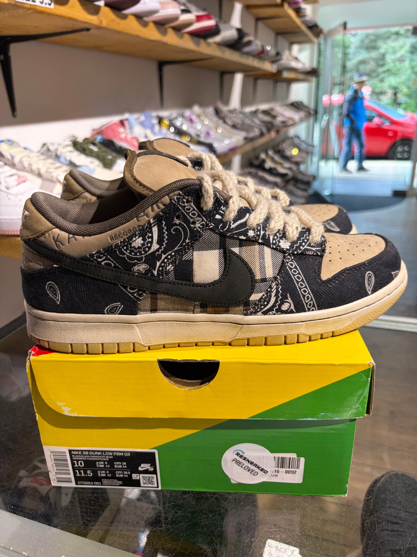 Nike SB Dunk Low Travis Scott UK 9