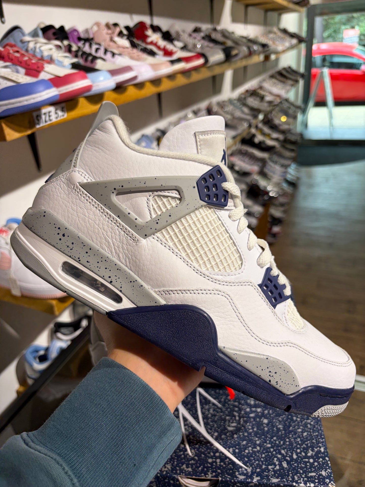 Air Jordan 4 Midnight Navy UK 9