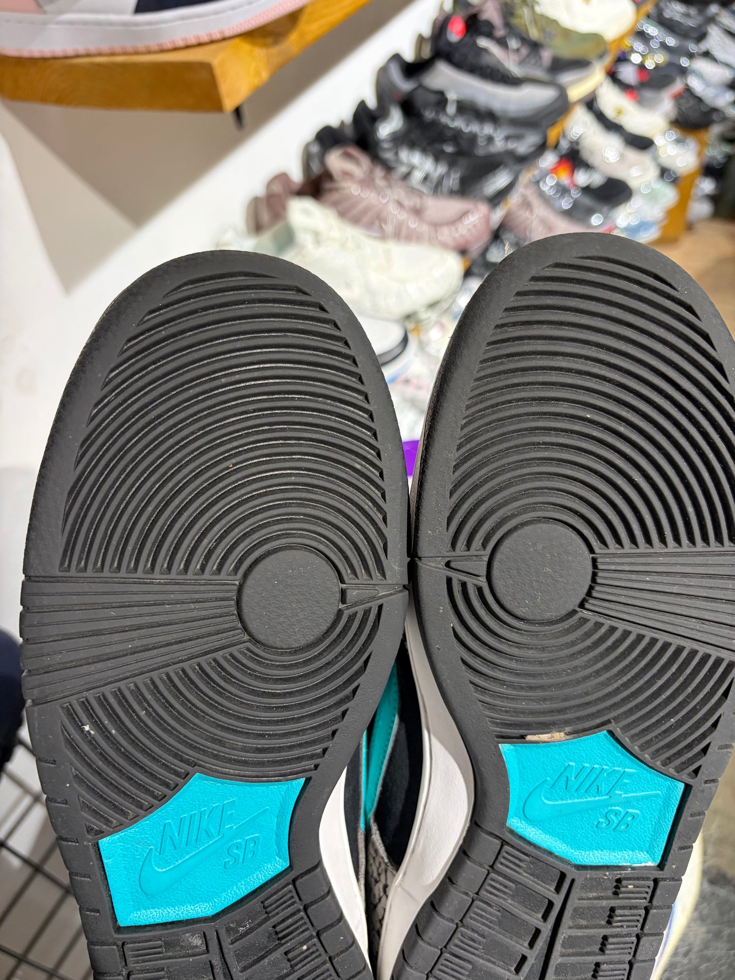 Nike SB Dunk Low Premium atmos Elephant UK 9 #4