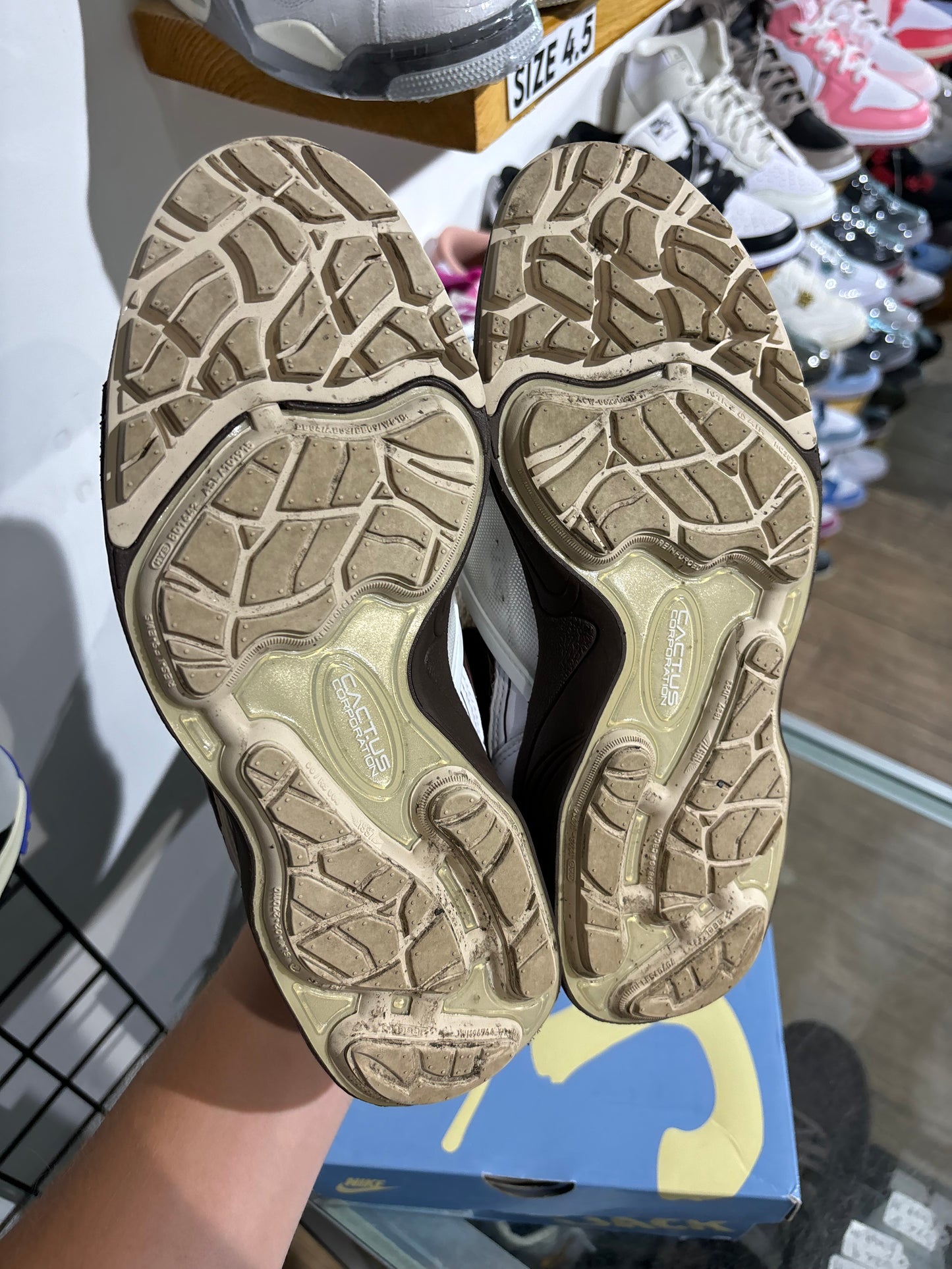 Travis Scott Zoom Field Jaxx UK 6