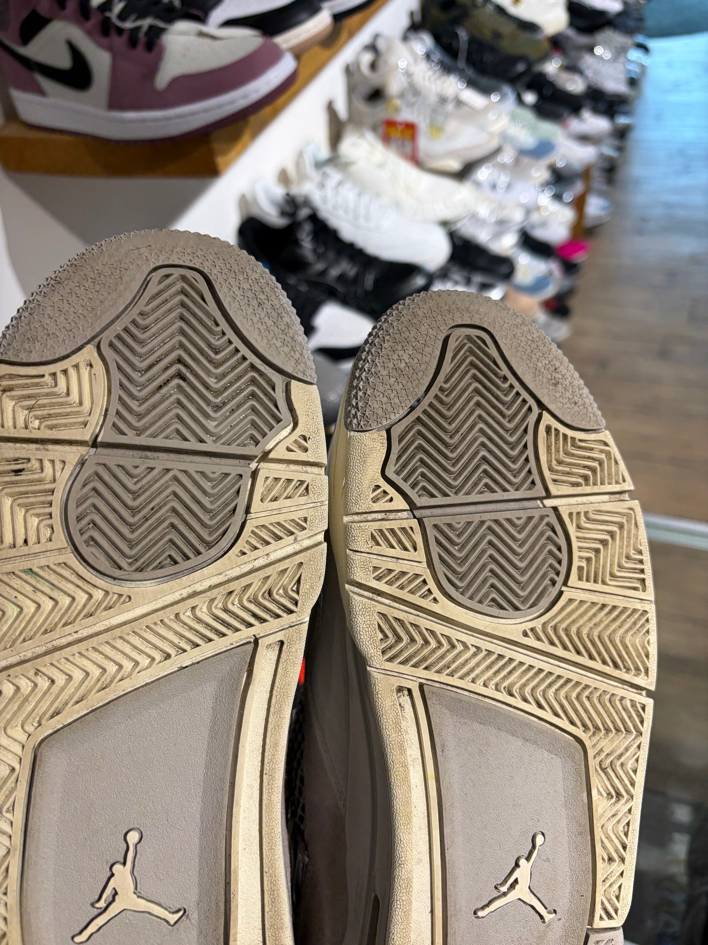 Jordan 4 Frozen Moments (W) UK 9