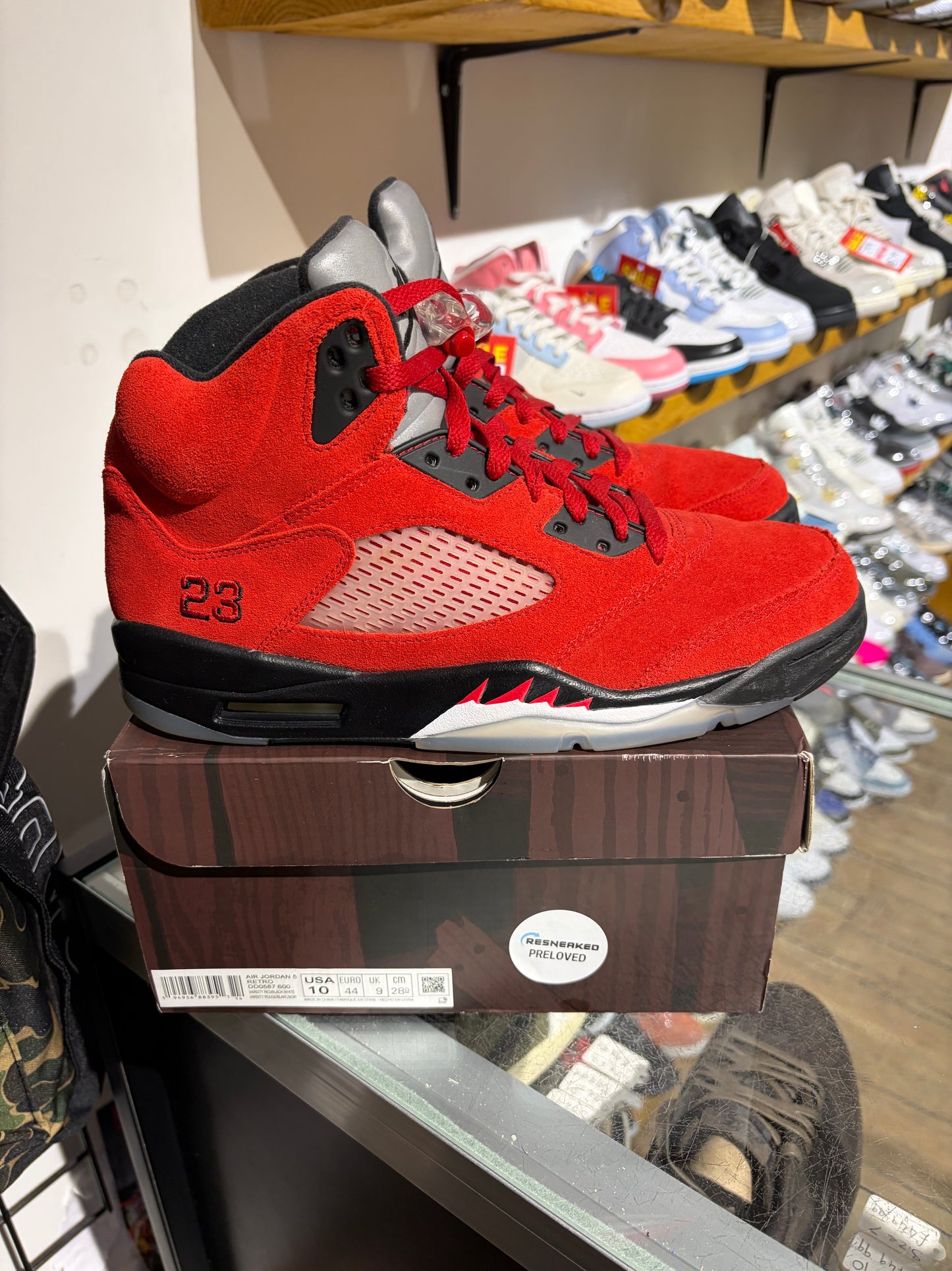 Jordan 5 Raging Bulls UK 9