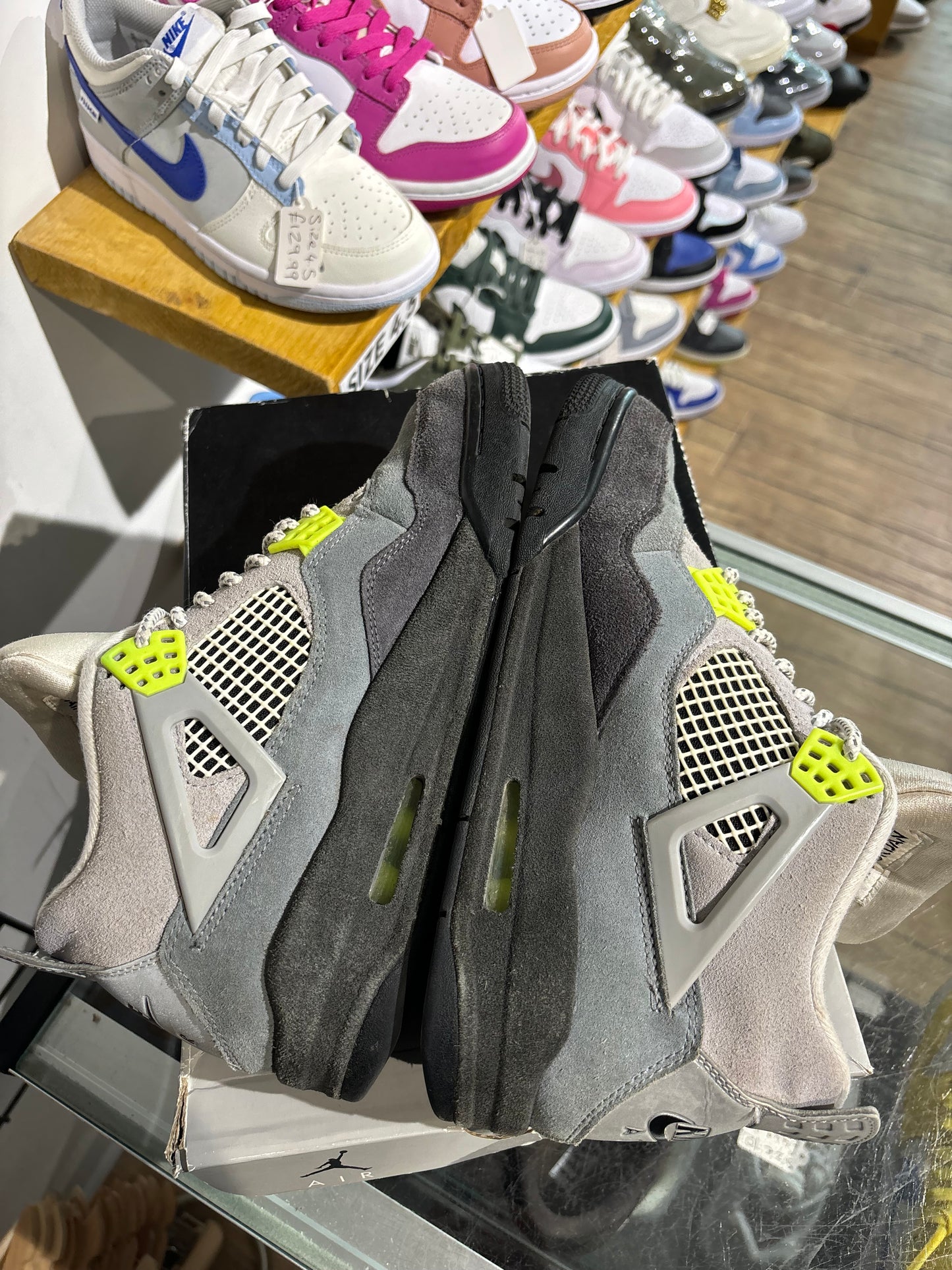 Jordan 4 Neon UK 6.5