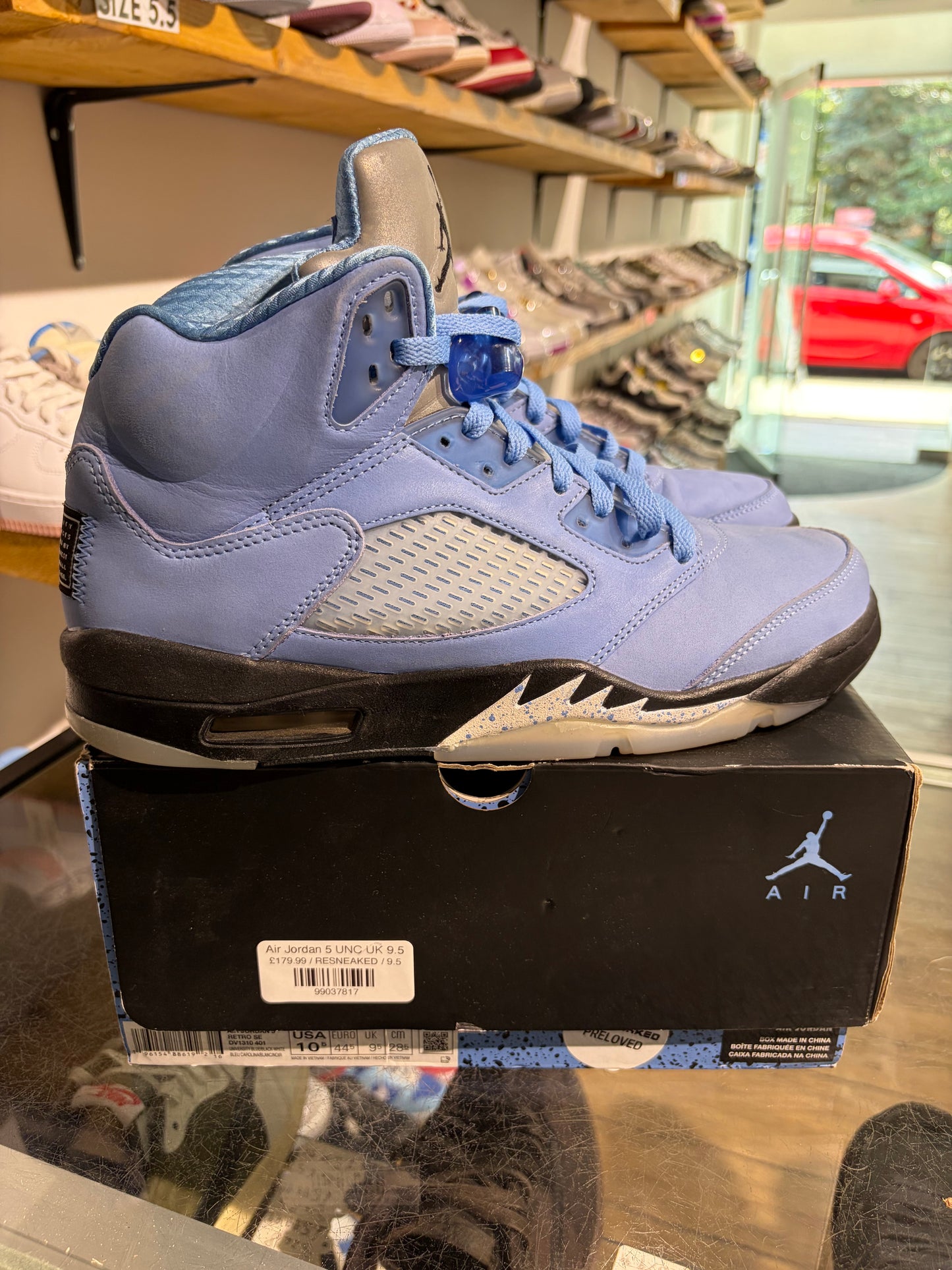 Air Jordan 5 UNC UK 9.5