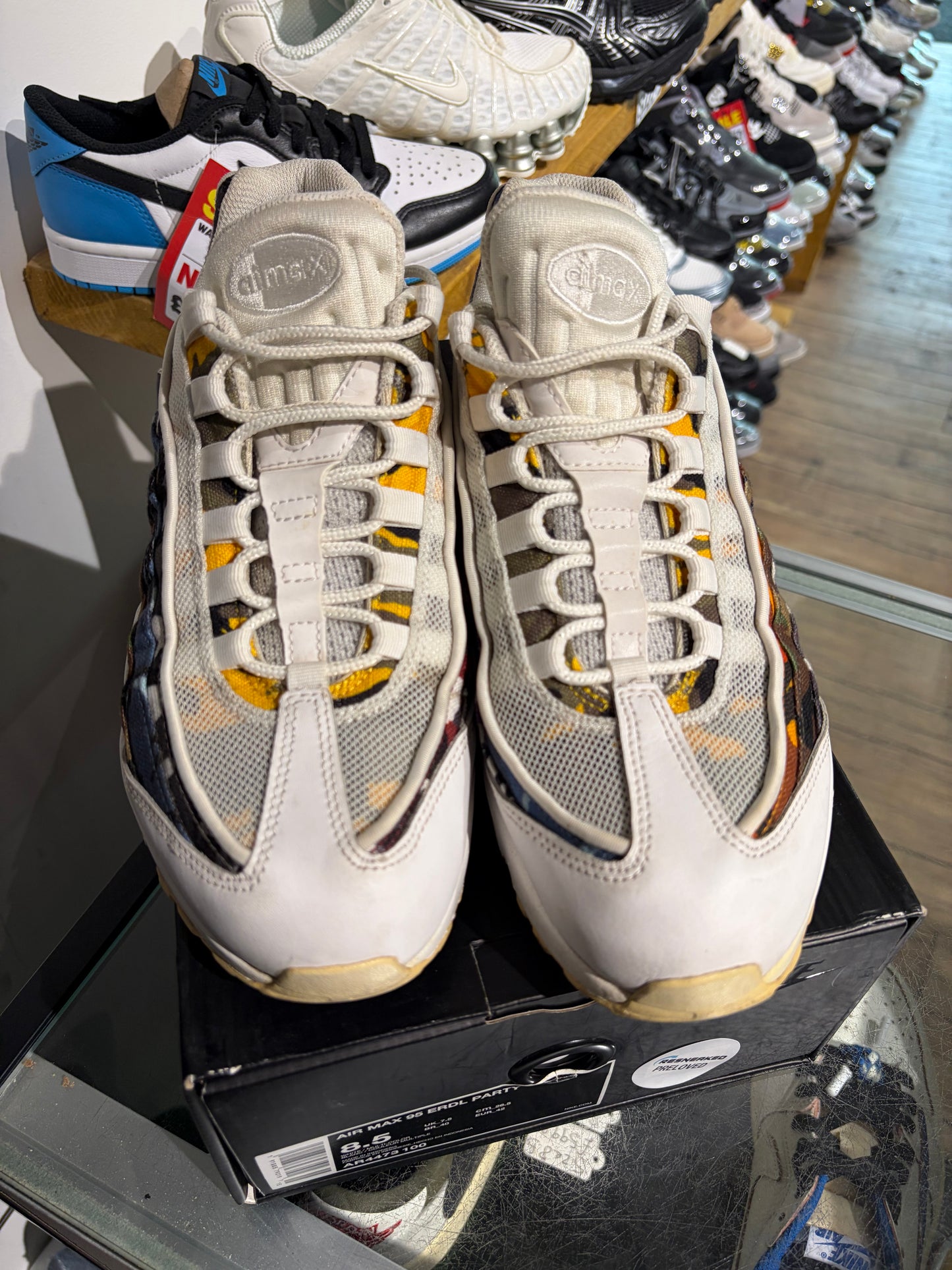 AM95 ERDL Party White UK 7.5
