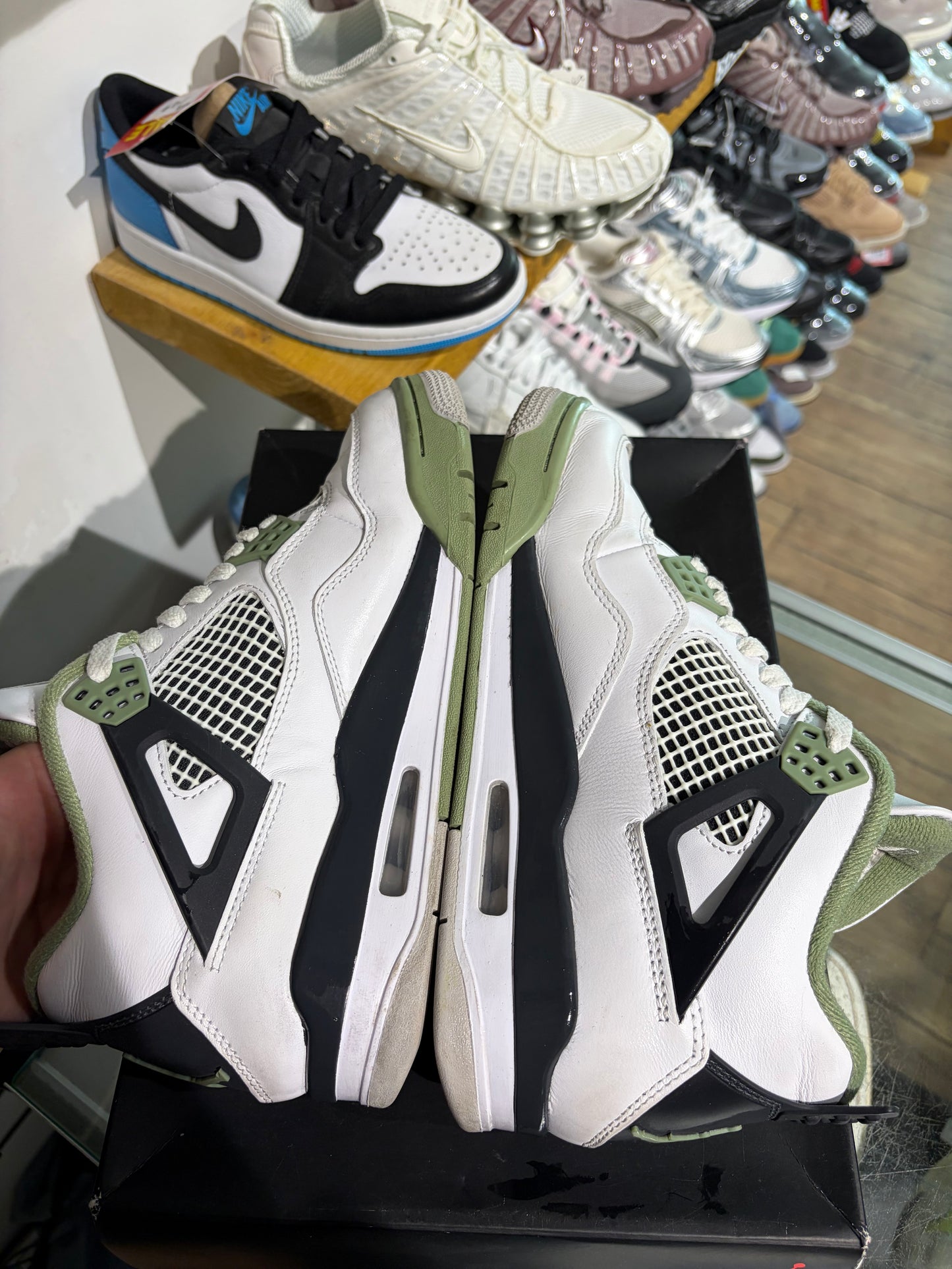 Jordan 4 Seafoam (W) UK 6