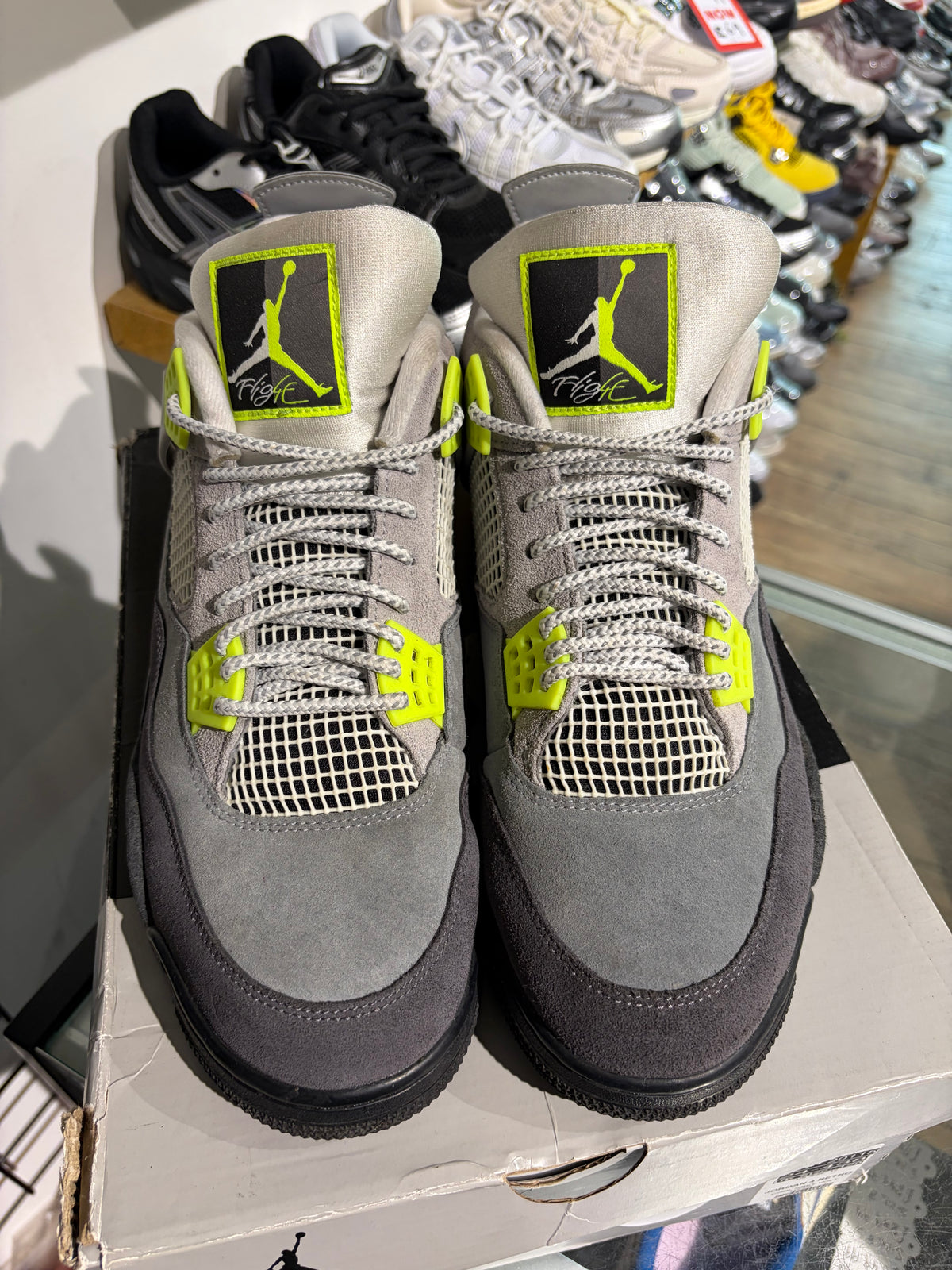Jordan 4 Neon UK 12 #233
