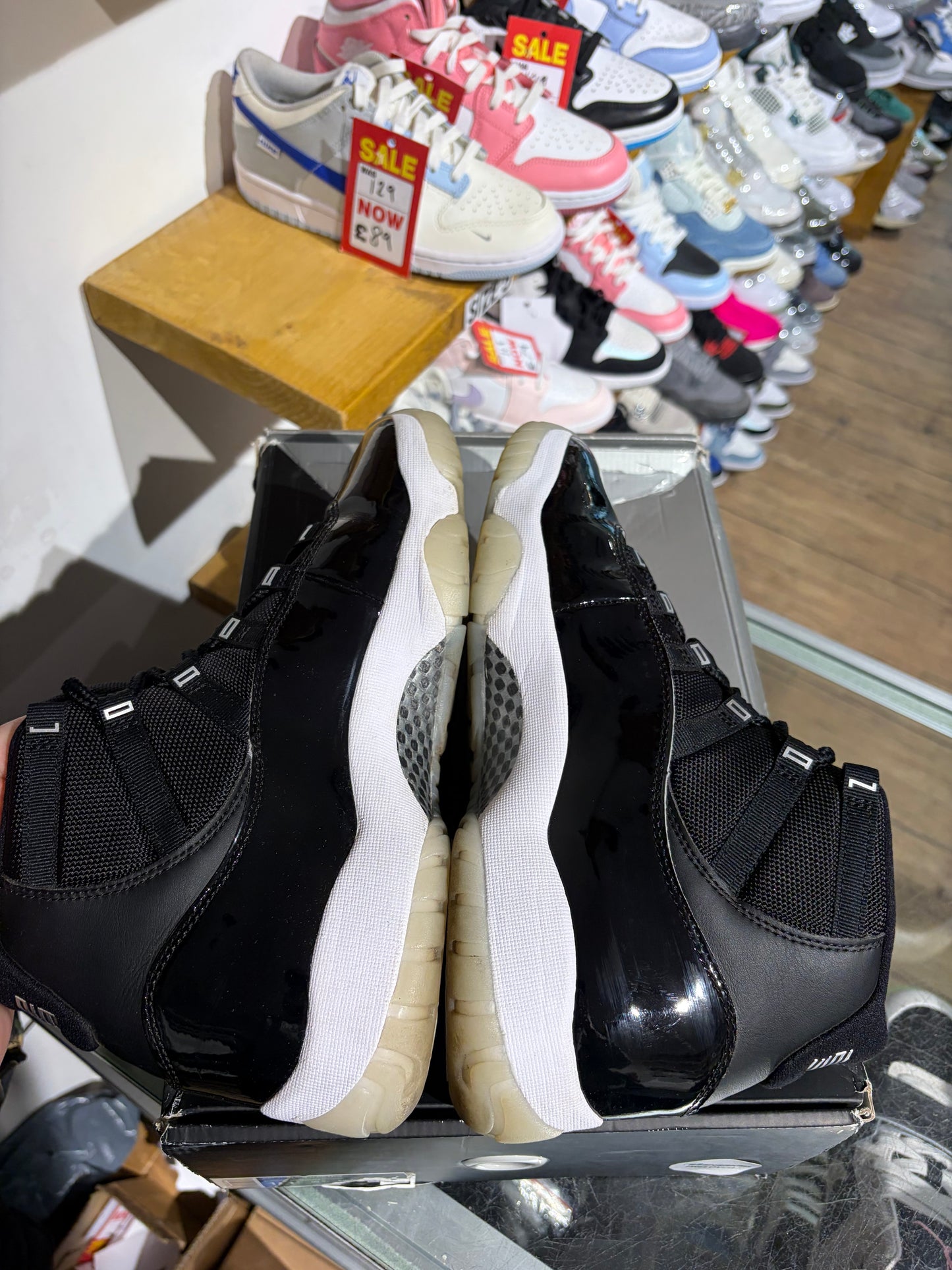 Nike Air Jordan 11 Jubilee UK 9