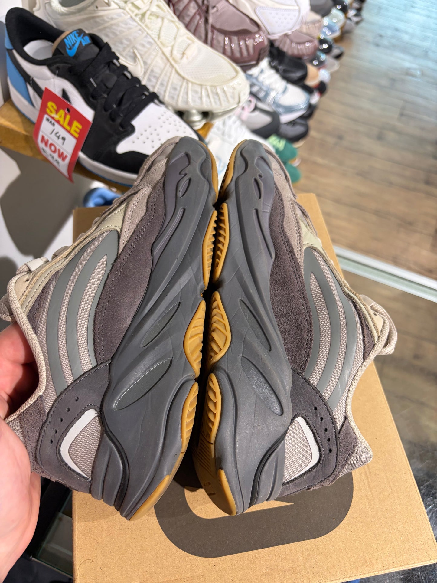 YZY Tephra UK 6