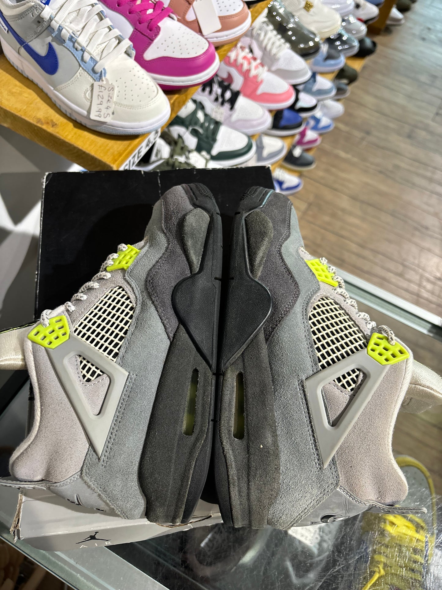 Jordan 4 Neon UK 6.5