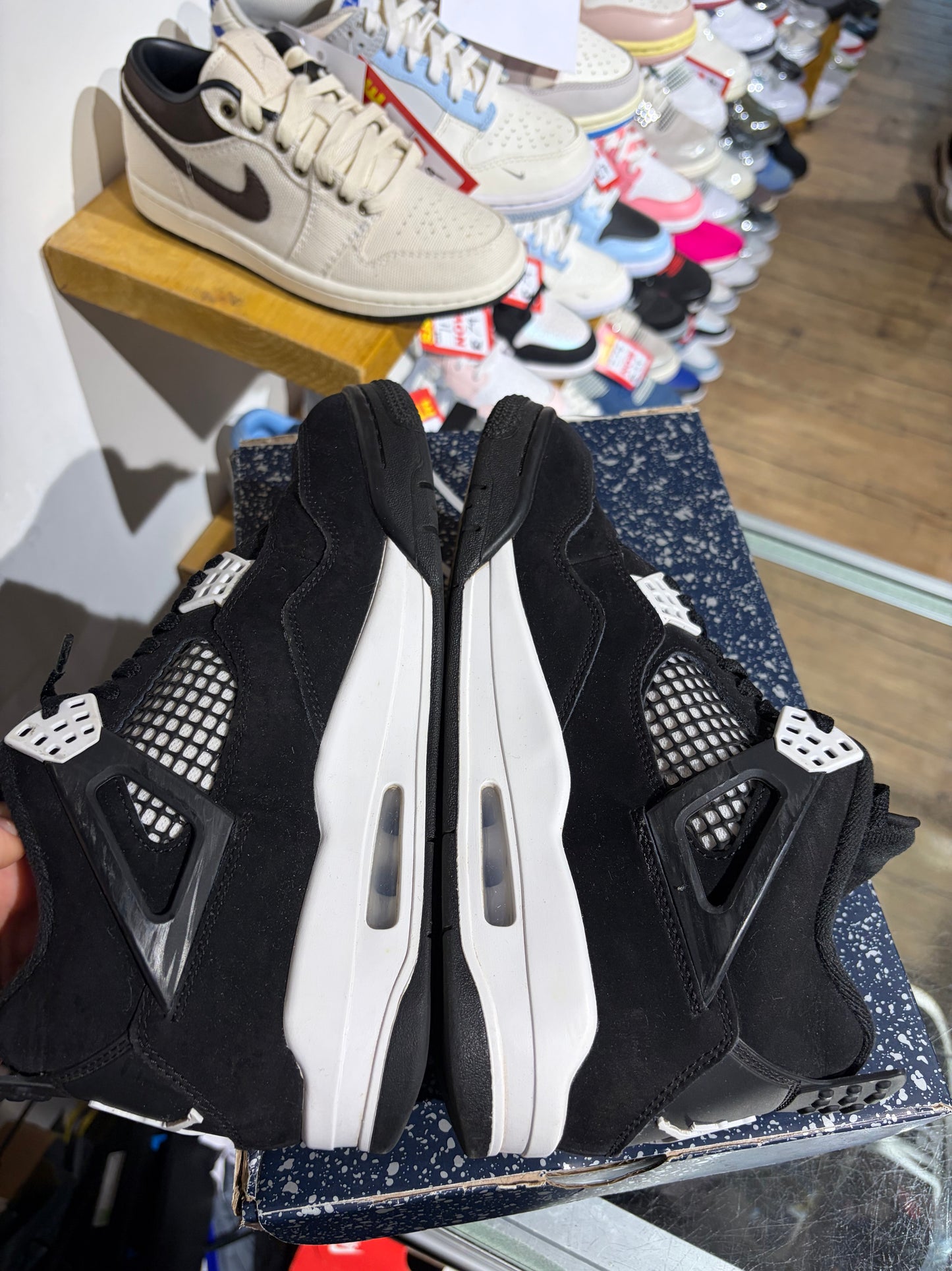 Air Jordan 4 White Thunder UK 7