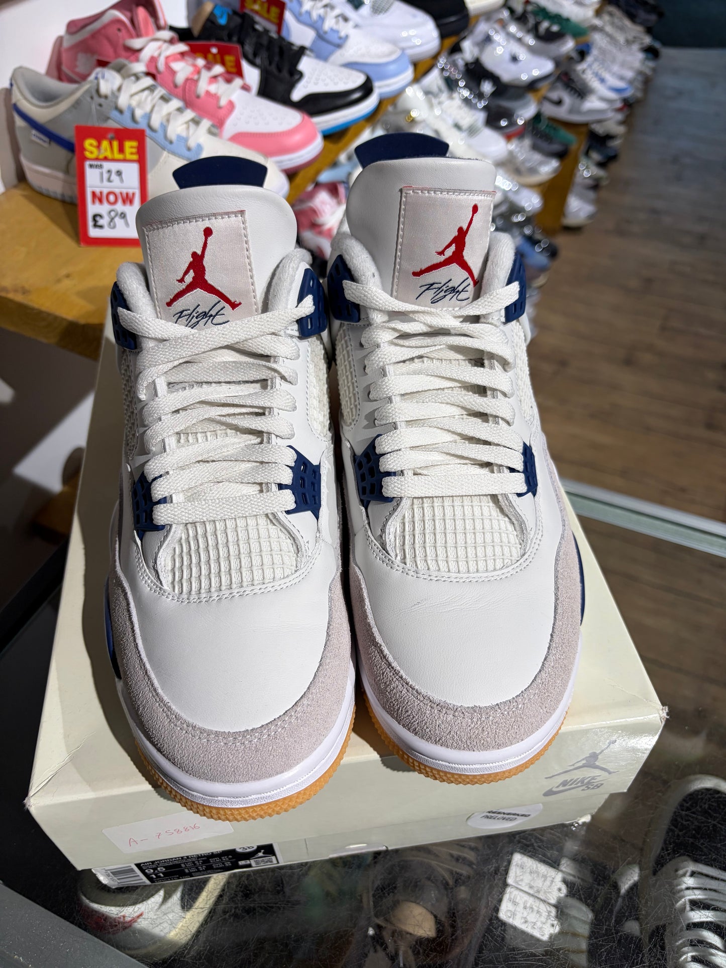 Jordan 4 Navy SB UK 8.5