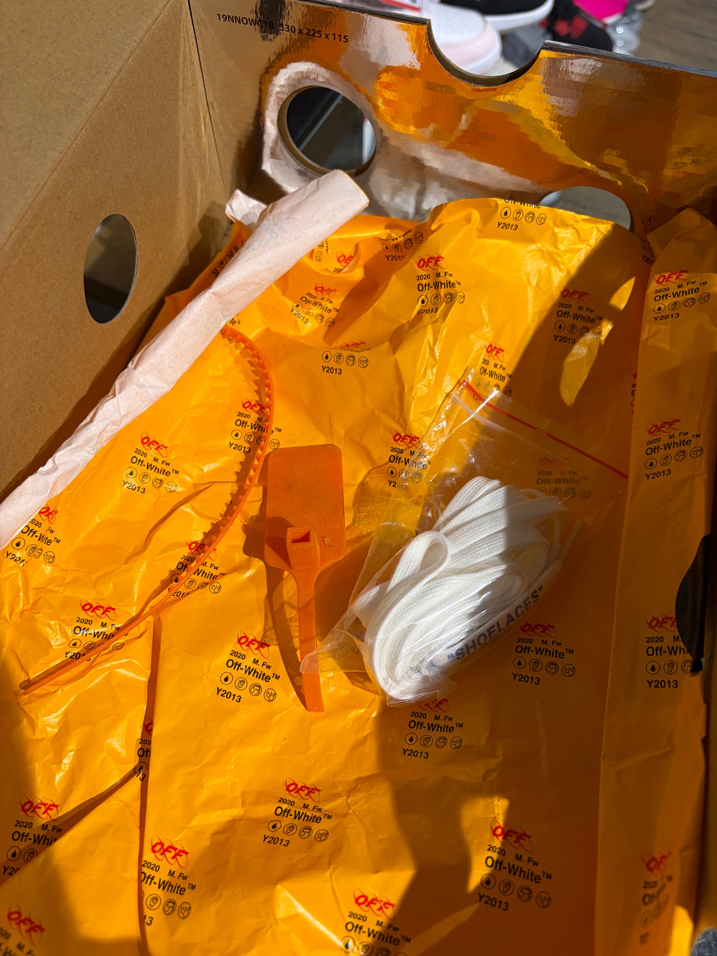 Nike x Off-White Rubber Dunk UNC UK 10