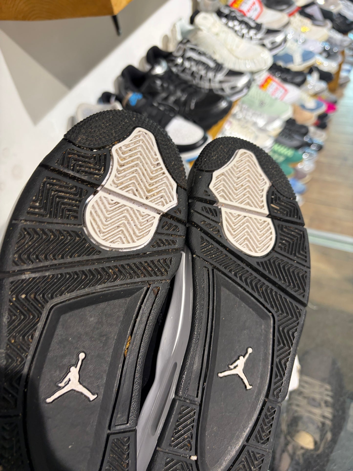 Jordan 4 White Thunder UK 6