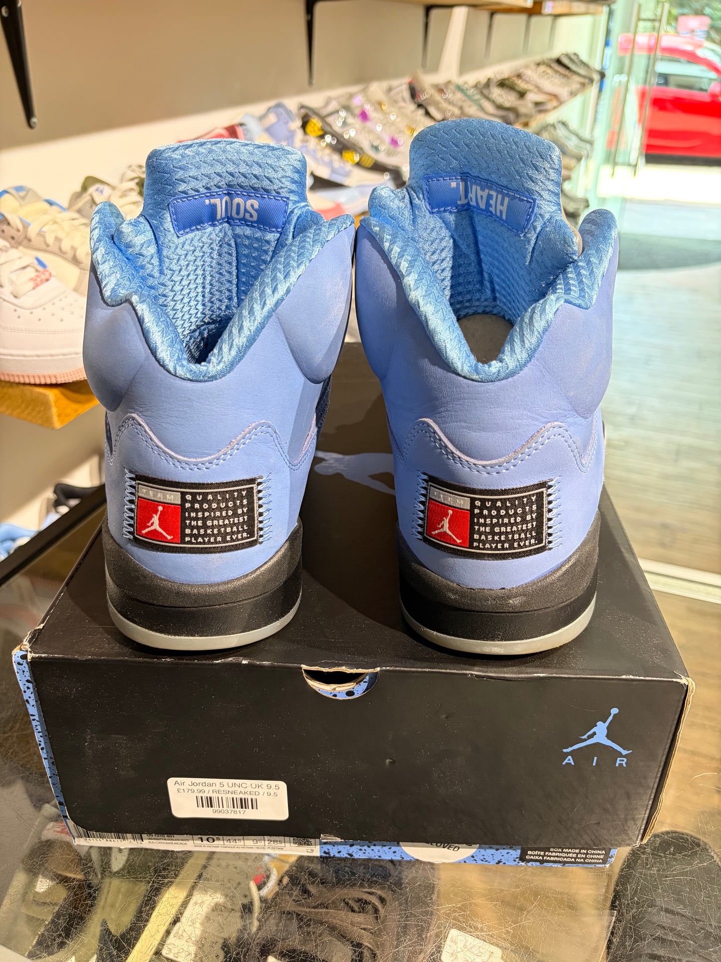 Air Jordan 5 UNC UK 9.5