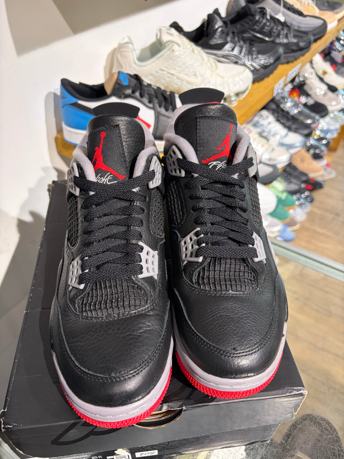 Jordan 4 Bred UK 6