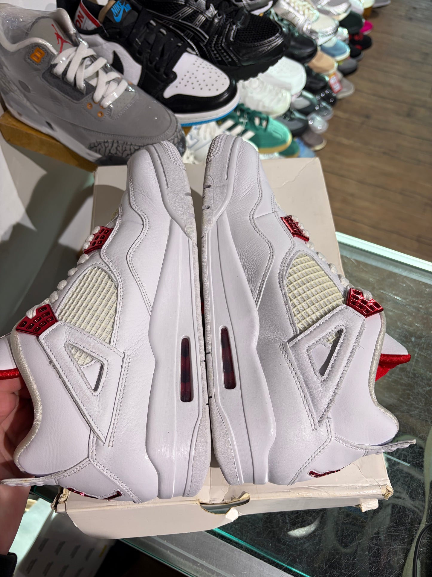 Jordan 4 Red Metallic UK 9.5