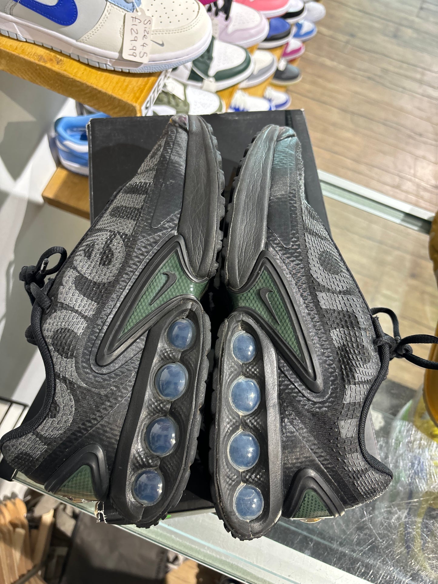 Supreme Air Max DN UK 7.5