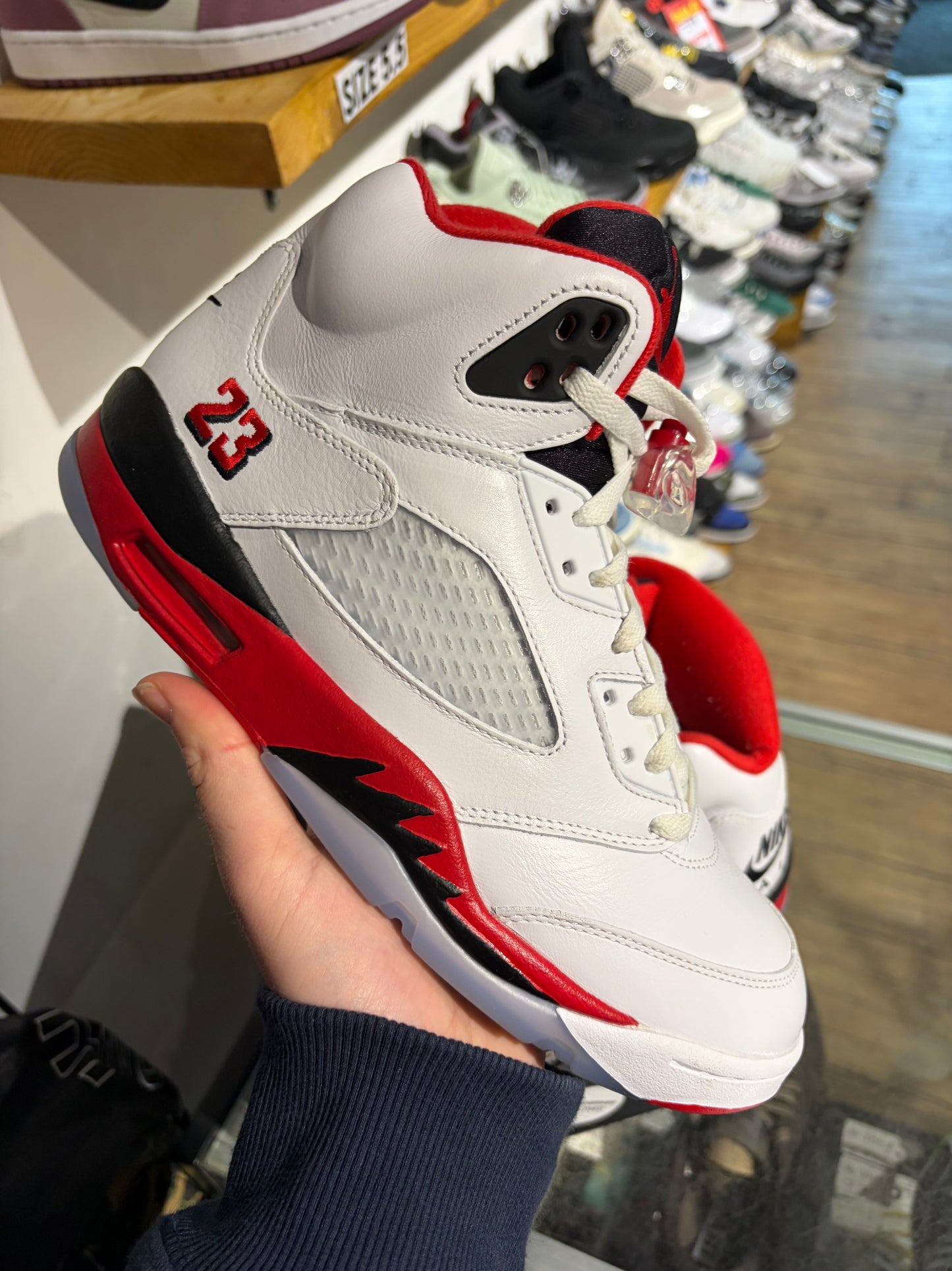 Air Jordan 5 Retro Fire Red Black Tongue UK 9