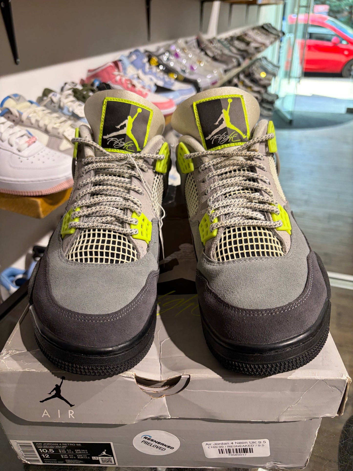 Air Jordan 4 Neon UK 9.5