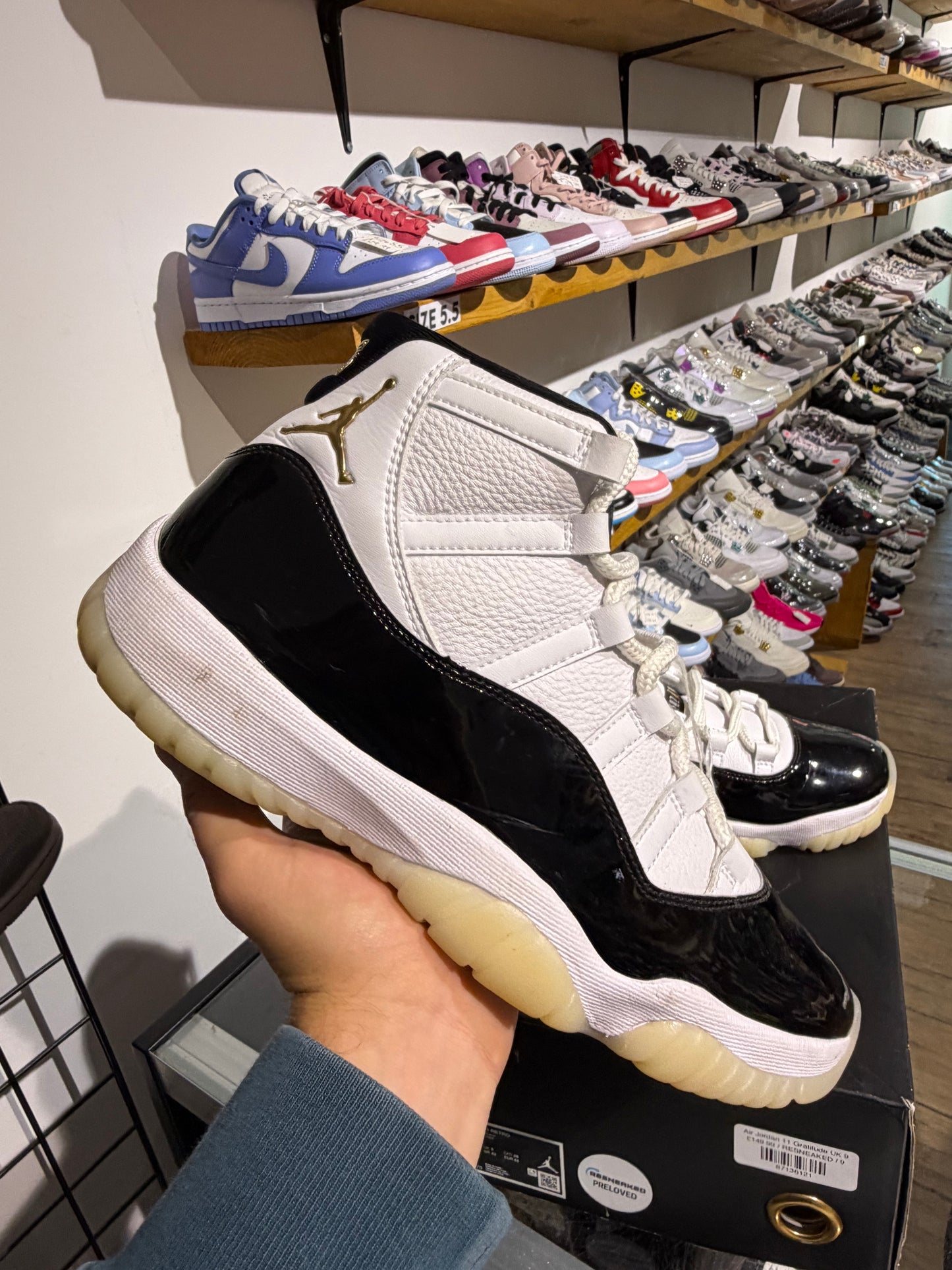 Air Jordan 11 Gratitude UK 9