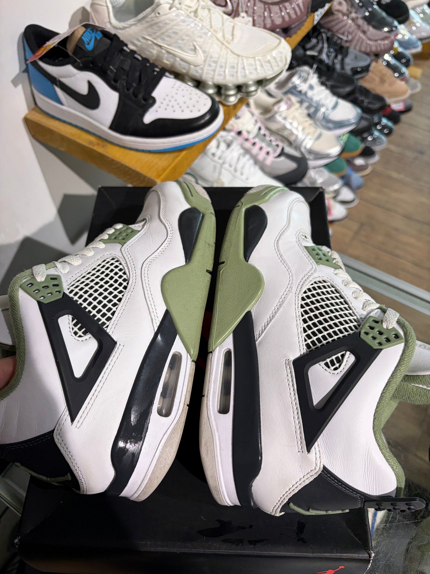 Jordan 4 Seafoam (W) UK 6