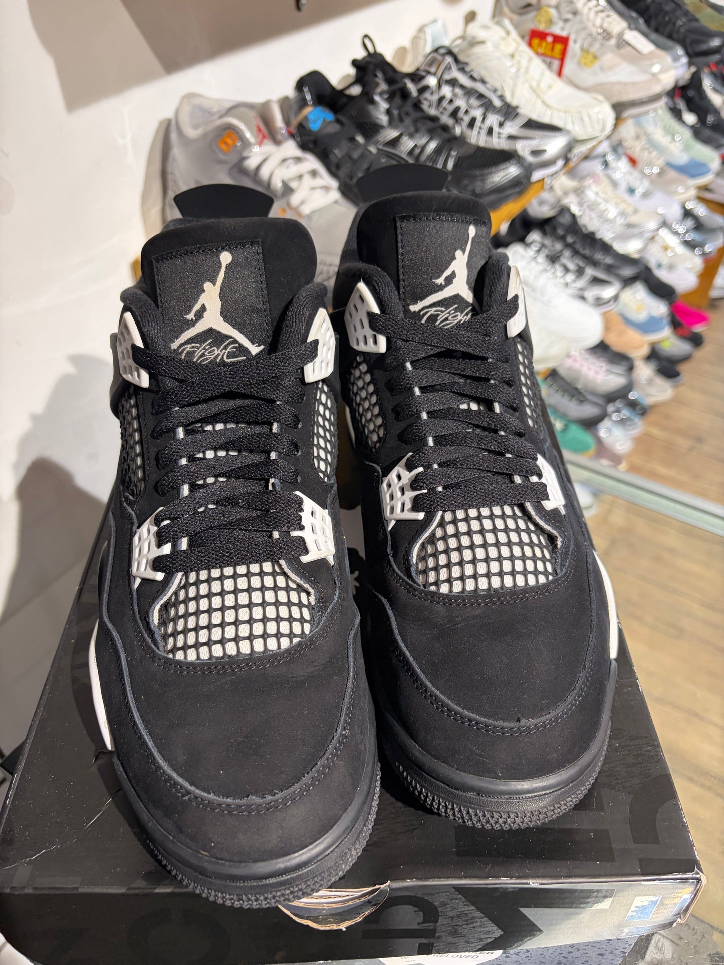 Jordan 4 White Thunder UK 9.5