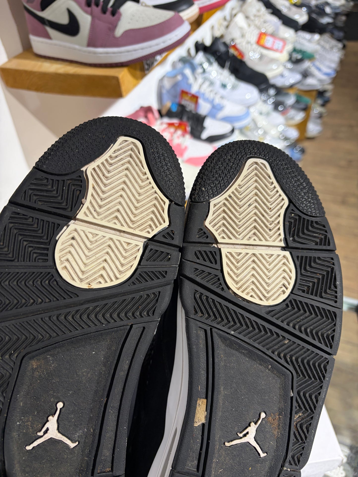 Jordan 4 White Thunder UK 10