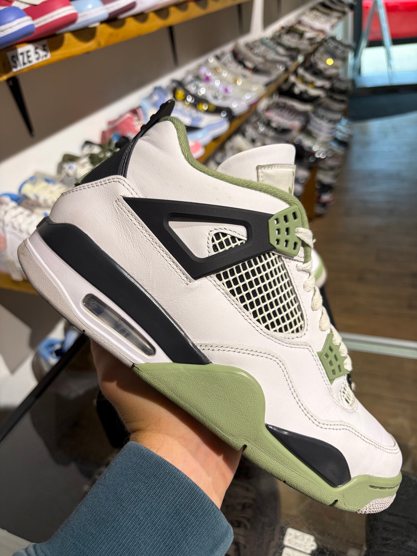 Air Jordan 4 Seafoam (W) UK 9