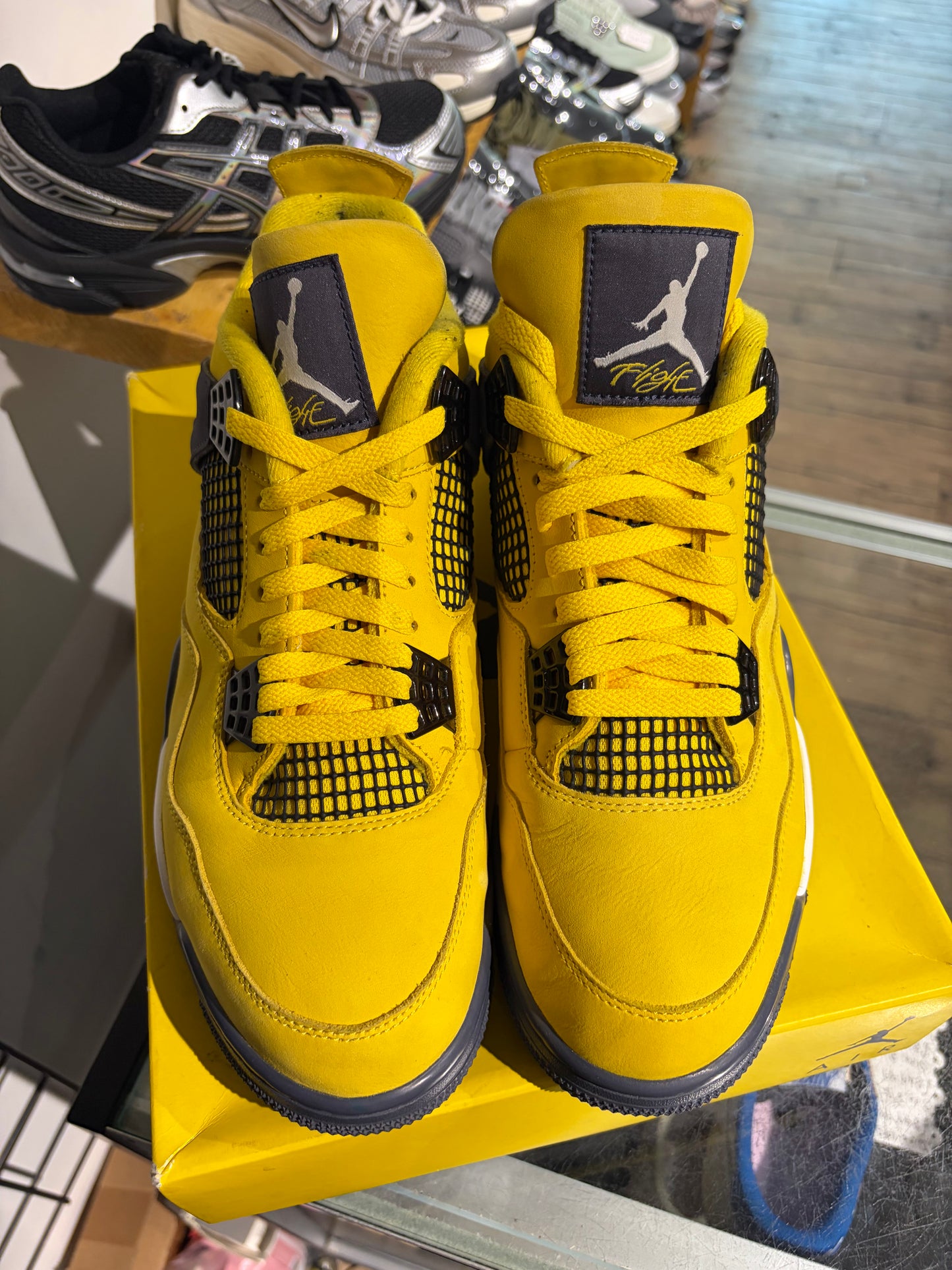 Jordan 4 Lightning UK 10 #228