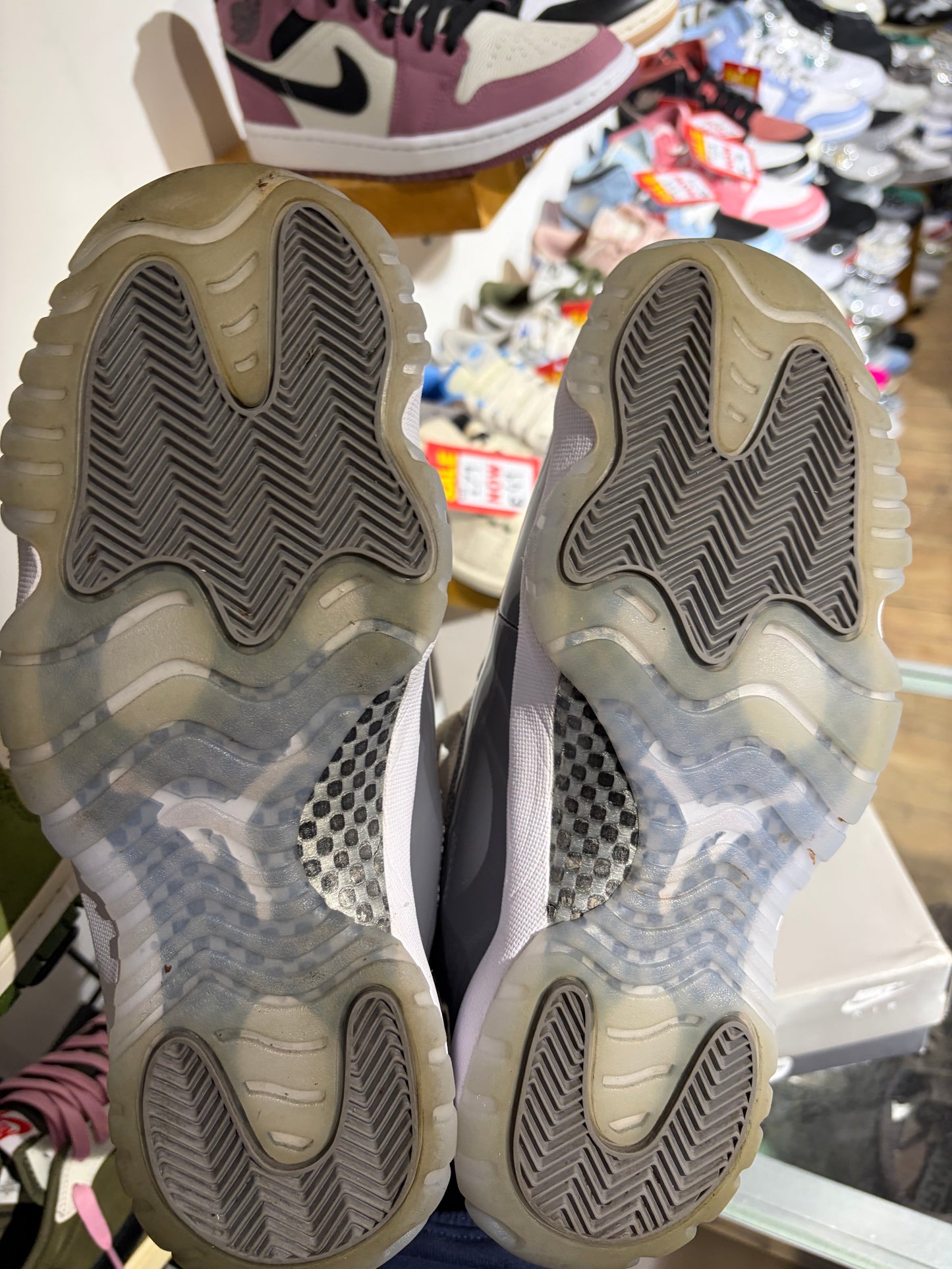 Air Jordan 11 Cool Grey UK 8