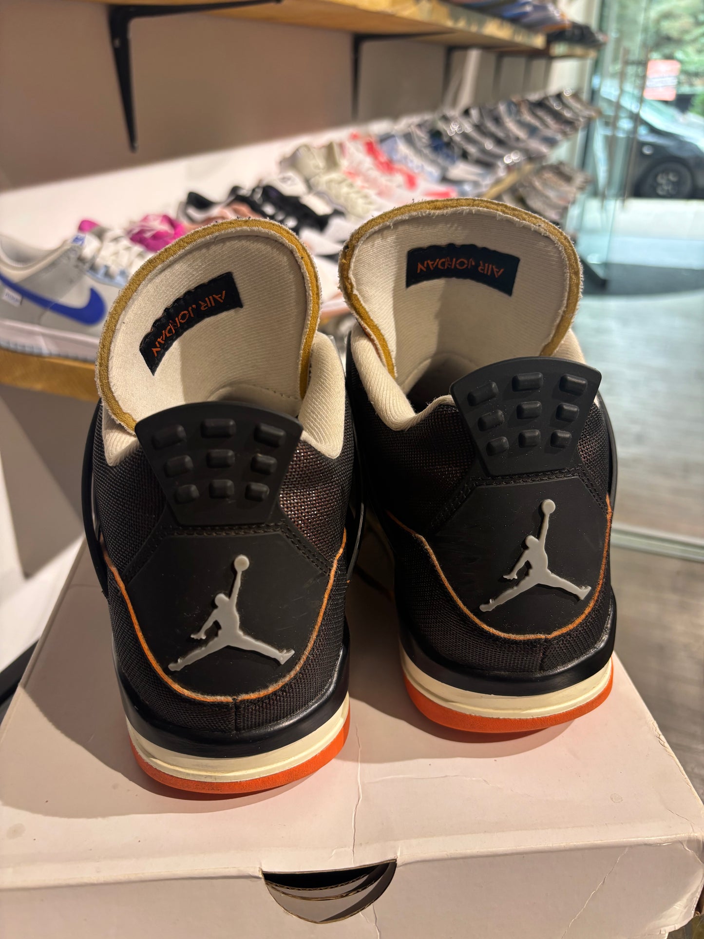 Air Jordan 4 Retro Starfish (W) UK 7.5