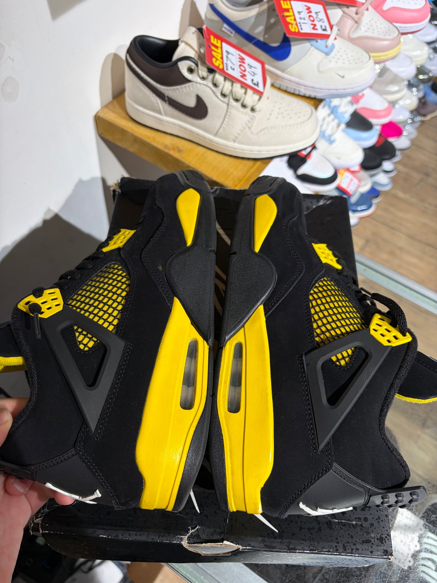 Air Jordan 4 Yellow Thunder UK 9.5
