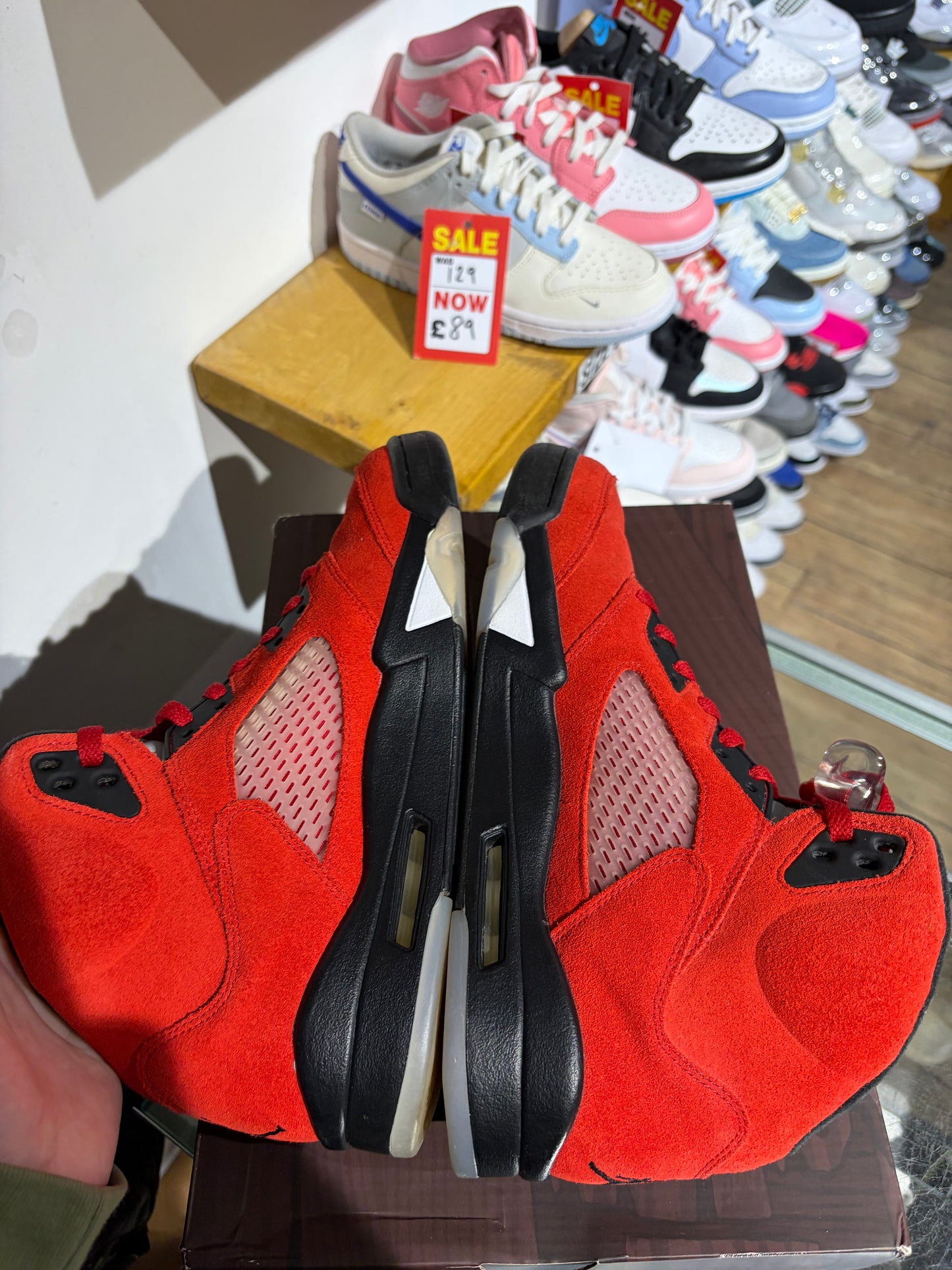 Jordan 5 Raging Bulls UK 9