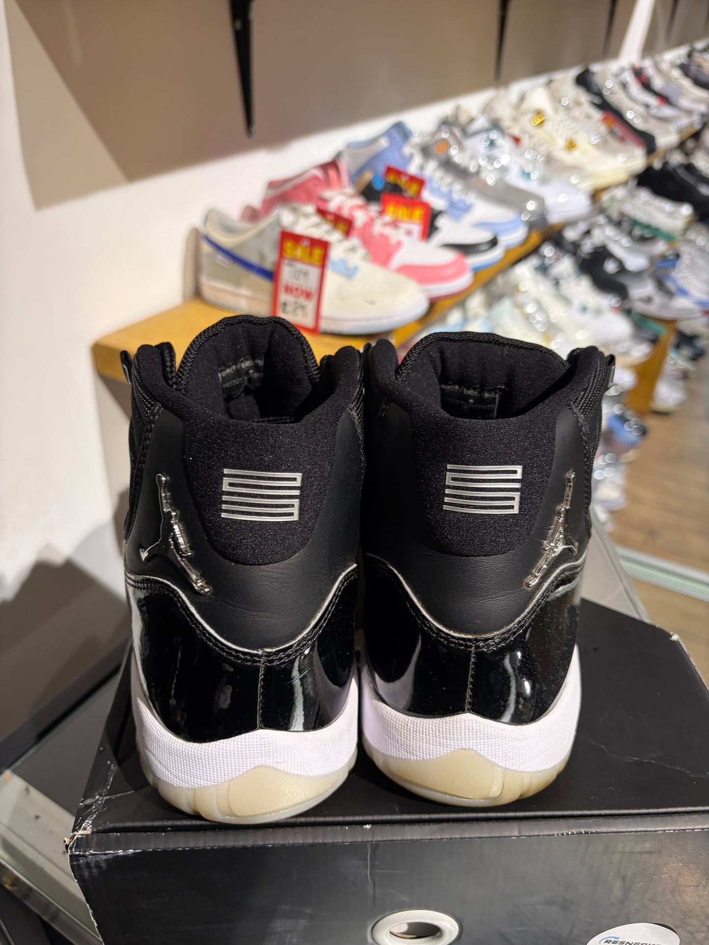 Nike Air Jordan 11 Jubilee UK 9