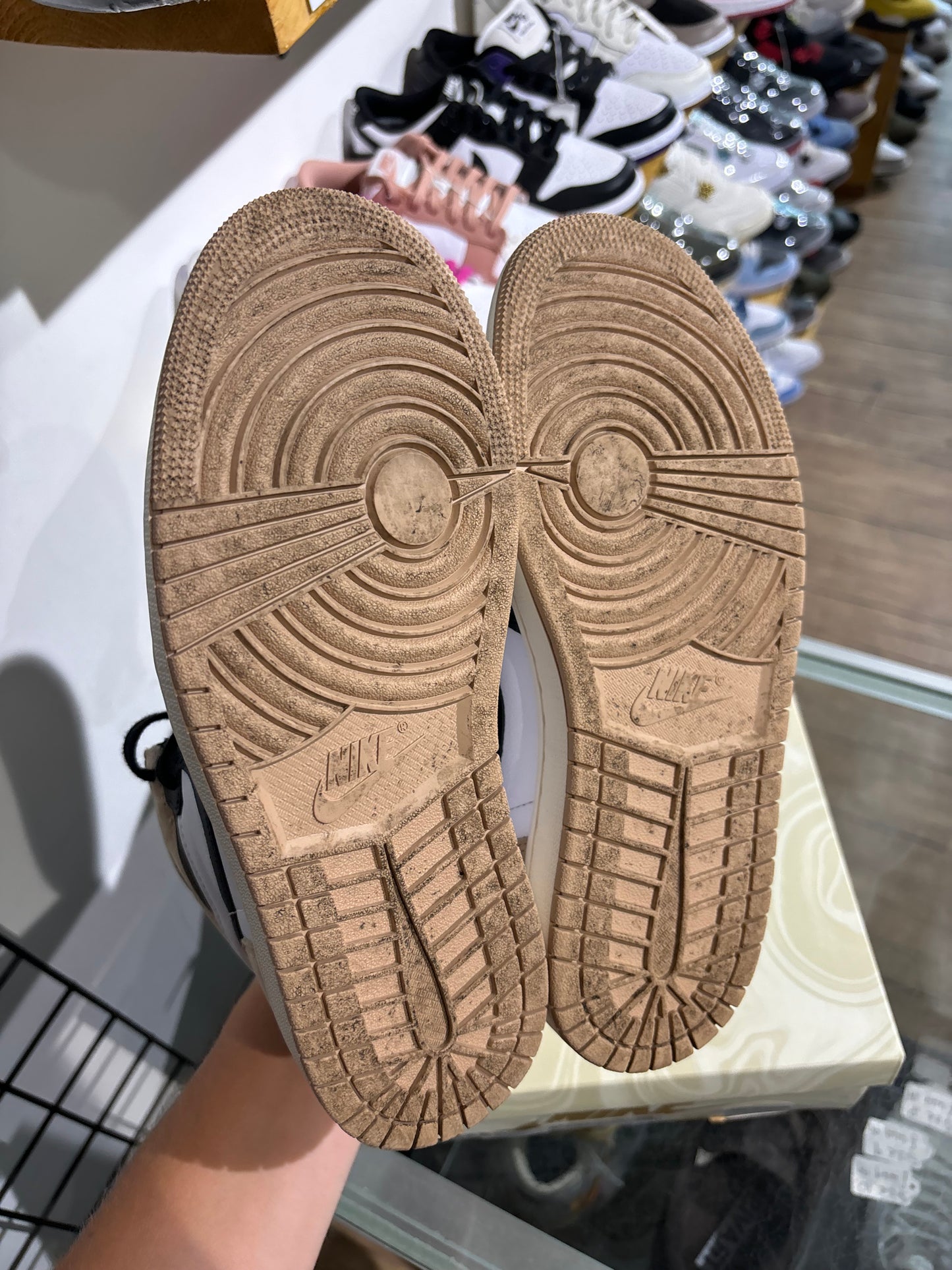 Jordan 1 High Latte UK 6