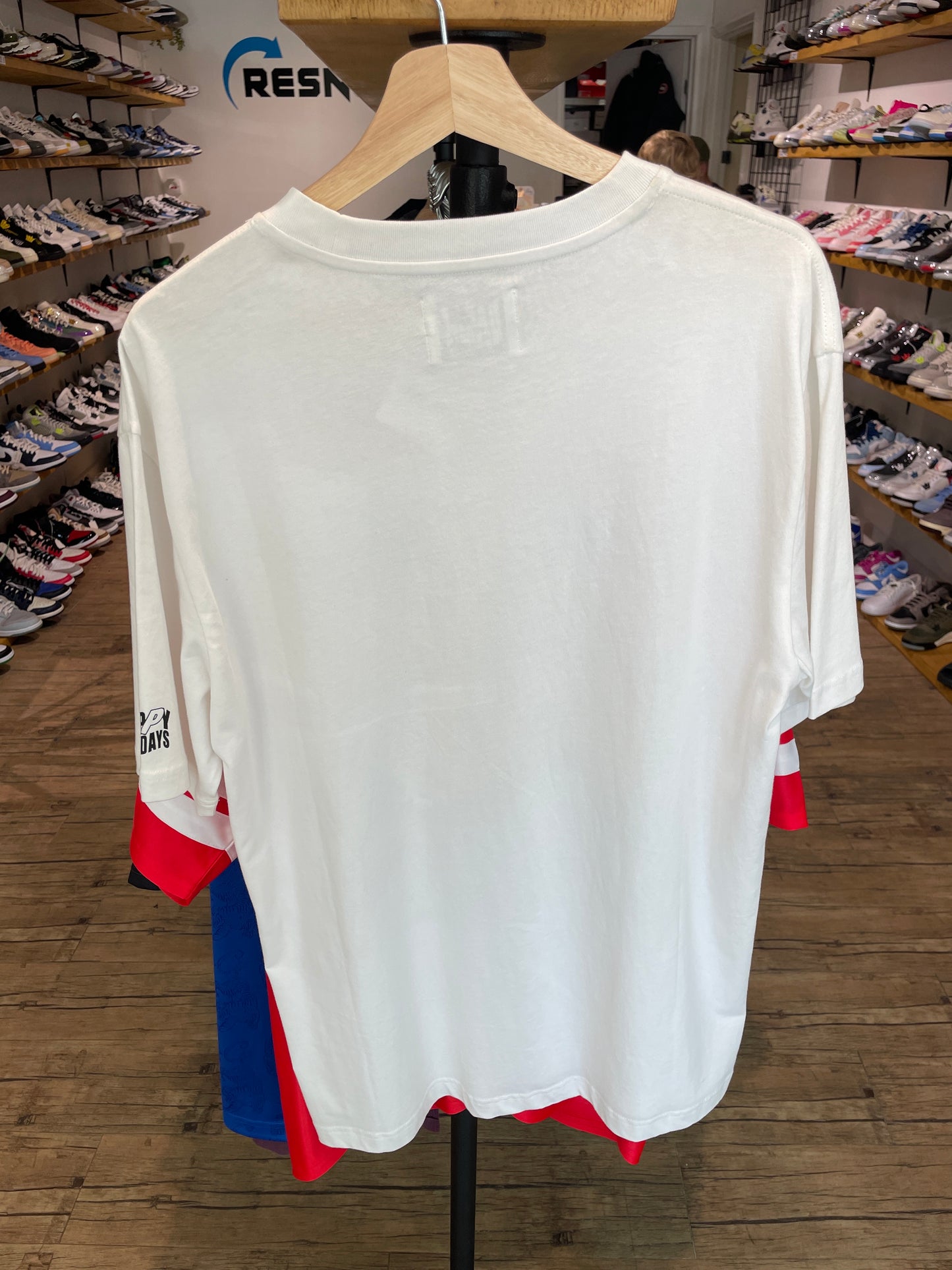 Palace Tee (L)