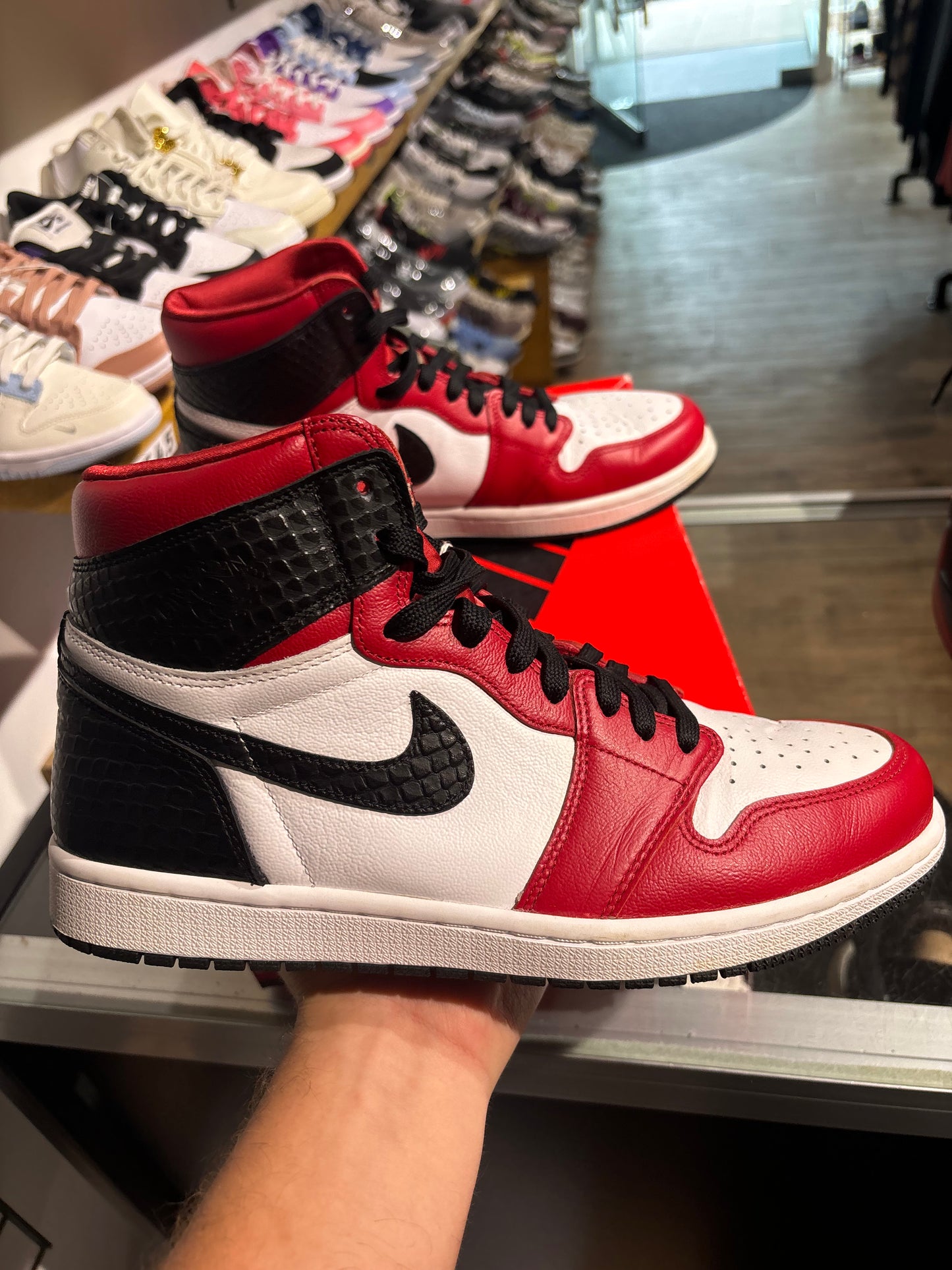 Nike Air Jordan 1 High Snakeskin (W) UK 8