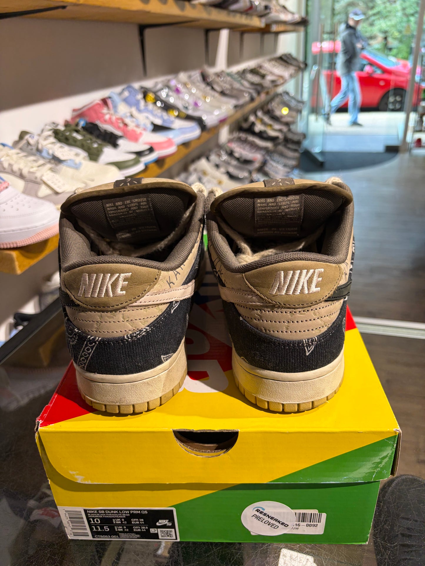 Nike SB Dunk Low Travis Scott UK 9
