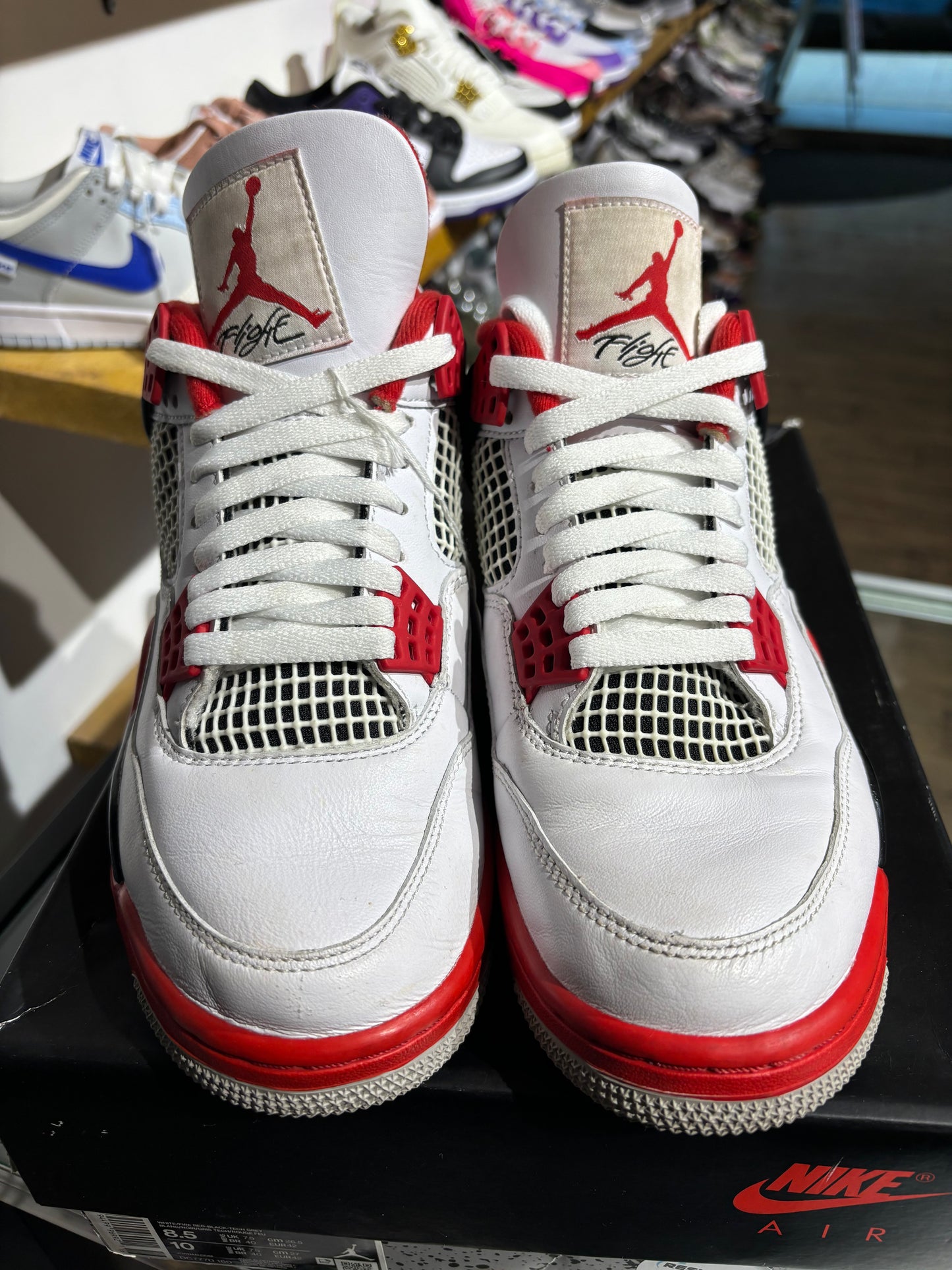 Air Jordan 4 Fire Red UK 7.5