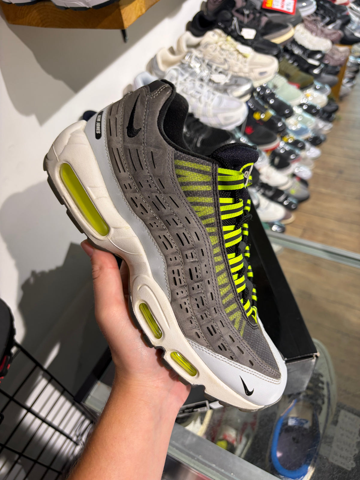 AM95 Kim Jones UK 8.5 #220