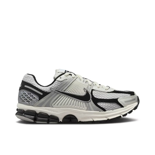 Nike Zoom Vomero 5 Photon Dust Black (W)