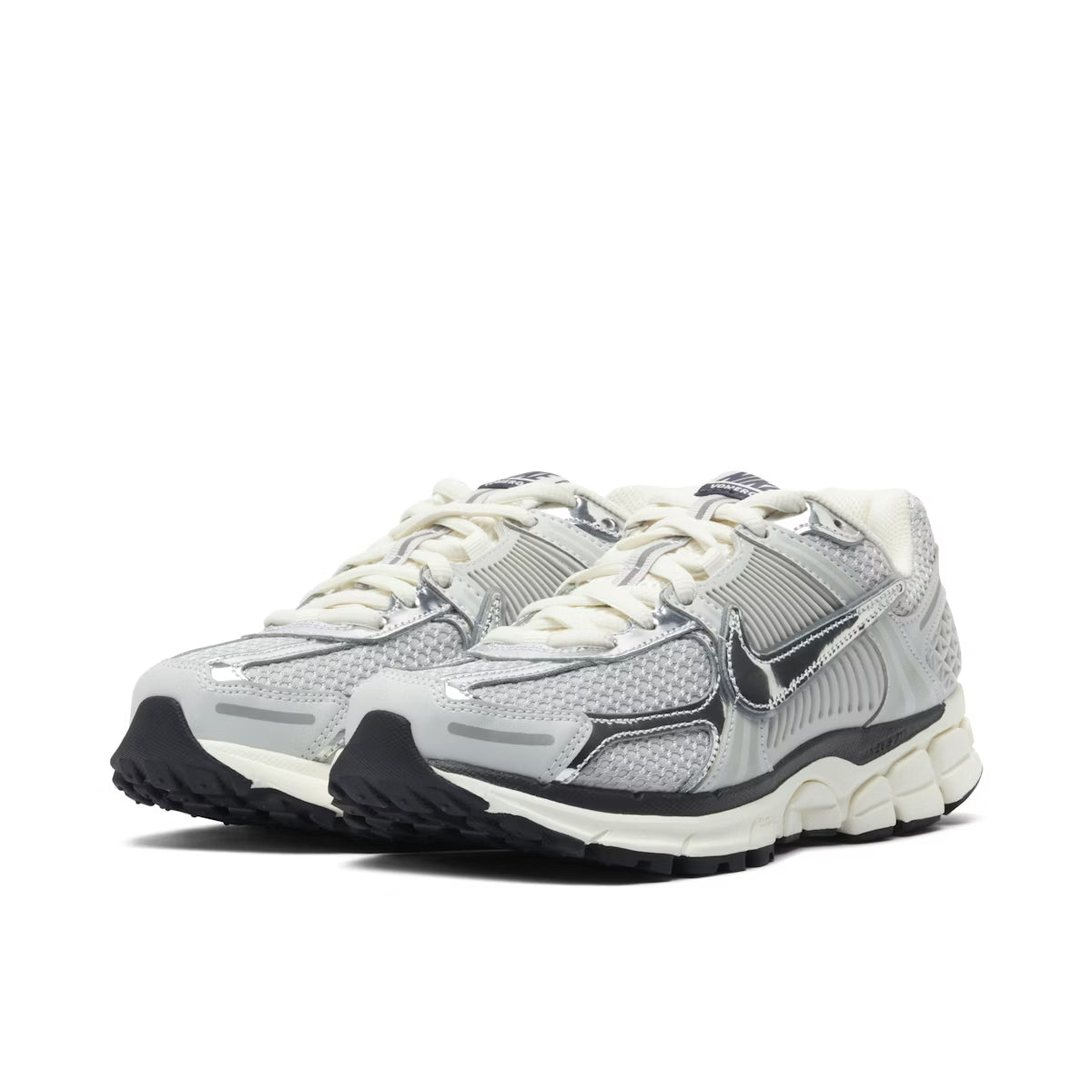 Nike Zoom Vomero 5 Photon Dust Chrome (W)